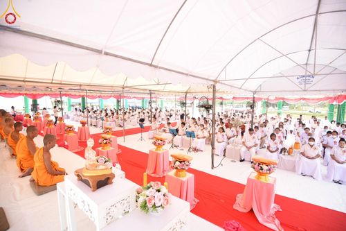 ภาพ No.123980:พิธีทอดผ้าป่า ปิดแผ่นทองค้ำฟ้า ครบรอบ 1 ปี สถาปนาอาคาร 80 ปี หลวงพ่อธัมมชโย ณ ศูนย์ปฏิบัติธรรมวิหารแดง ตำบลเจริญธรรม อำเภอวิหารแดง จ.สระบุรี วันที่ 18 กุมภาพันธ์ พ.ศ. 2567