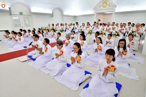 ภาพ No.257379:วันที่ 11 ตุลาคม พ.ศ. 2568 พิธีทอดกฐินสามัคคี  เพื่องานเผยแผ่พระพุทธศาสนา วิชชาธรรมกายสู่ชาวท้องถิ่น ณ วัดพระธรรมกายคอร์ซัวร์ ลุสท์สโกว  ประเทศเดนมาร์ก 