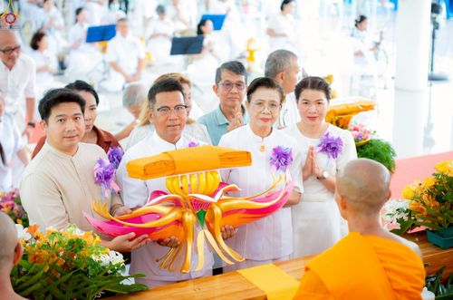 ภาพ No.263581:วันที่ 23 ตุลาคม พ.ศ. 2568 พิธีทอดกฐินสามัคคี เพื่อปรับปรุงและต่อเติมอาคารอเนกประสงค์ และพิธีทอดกฐินสามัคคีทั่วไทย 30,000 วัด ณ ศูนย์ปฏิบัติธรรมโพธารามราชบุรี ตำบลเขาชะงุ้ม อำเภอโพธาราม จังหวัดราชบุรี