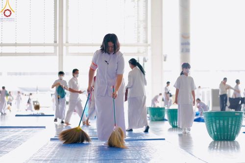 ภาพ No.150571:V.44 เพื่อพ่อ ภาพเตรียมงาน ปฎิบัติงาน ของเจ้าหน้าที่ อาสาสมัคร ทุกสถานะ เพื่อความสำเร็จ ในงานวันธรรมชัย วันอังคารที่ 27 สิงหาคม พ.ศ. 2567