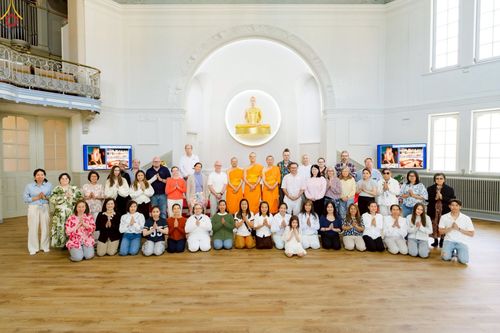 ภาพ No.228720:วันที่ 8 มิถุนายน พ.ศ. 2568 Meditation wisdom talks in Sweden 2025 ณ วัดพระธรรมกายนอร์ธสวีเดน เมือง Gävle