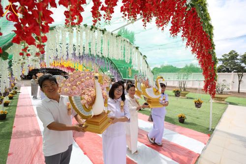 ภาพ No.164360:กฐินครบรอบ 11 ปี สถาปนาหมู่บ้านบรรลุธรรม ศูนย์ปฏิบัติธรรมนครราชสีมา วันอาทิตย์ที่ 20 ตุลาคม พ.ศ. 2567