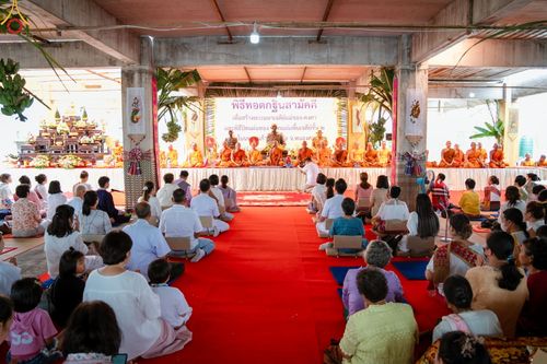 พิธีทอดกฐินสามัคคีทั่วไทย 5,000 วัด ณ วัดโนนพระแก้ว ต.น้ำโมง อ.ท่าบ่อ จ.หนองคาย  วันจันทร์ที่ 30 ตุลาคม พ.ศ. 2566