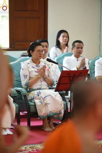 ภาพ No.135559:พิธีขอขมามอบผ้าไตร, พิธีบรรพชาสามเณร ในโครงการบรรพชาสามเณร ฟื้นฟูพระพุทธศาสนาทั่วไทย ณ วัดพระพุทธบาท ราชวรมหาวิหาร อ.พระพุทธบาท จ.สระบุรี วันที่ 6 เมษายน พ.ศ. 2567