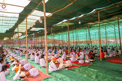 ภาพ No.62991:Photo Story  มหัศจรรย์วัดดงดินแดง Episode 2 โครงการบรรพชาอุปสมบทหมู่ ฟื้นฟูพระพุทธศาสนาทั่วไทย ณ วัดดงดินแดง อ.อมก๋อย จ.เชียงใหม่ วันที่ 3 เมษายน พ.ศ. 2567