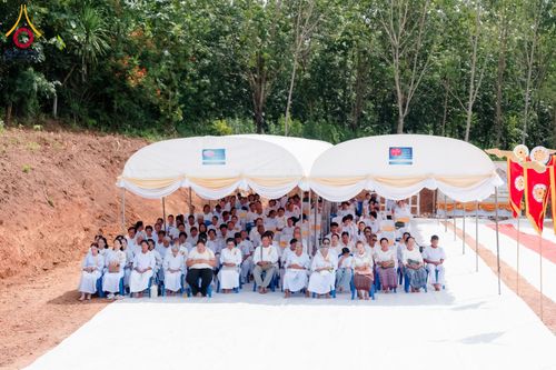 ภาพ No.171768:พิธีทอดกฐิน ศูนย์ปฏิบัติธรรมแก้วเมืองเลย วันที่ 27 ตุลาคม พ.ศ. 2567