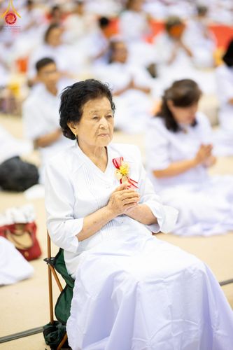 ภาพ No.139747:พิธีมุทิตาพระมหาอุปสมบทอุทิศชีวิต วันอาทิตย์ต้นเดือนที่ 2 มิถุนายน พ.ศ. 2567 ณ ห้องแก้วสารพัดนึก 1 วัดพระธรรมกาย