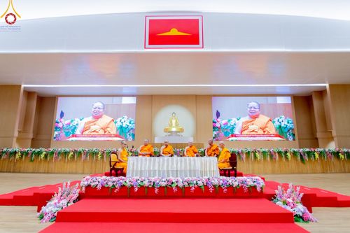 ภาพ No.219527:วันอังคารที่ 22 เมษายน พ.ศ. 2568 สัมมนาสงฆ์ เพื่อความมั่นคงและความเจริญรุ่งเรืองแห่งพระพุทธศาสนา  เนื่องในวันคุ้มครองโลก พิธีถวายมหาสังฆทานแด่คณะสงฆ์ 40,000 กว่าวัดทั่วประเทศ ณ วัดพระธรรมกาย จ.ปทุมธานี