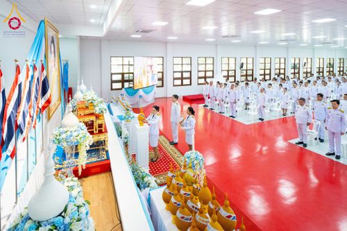 ภาพ No.237719:พิธีถวายเครื่องราชสักการะและวางพานพุ่ม และพิธีจุดเทียนถวายพระพรชัยมงคล เนื่องในโอกาสวันเฉลิมพระชนมพรรษา สมเด็จพระนางเจ้าสิริกิติ์ พระบรมราชินีนาถ พระบรมราชชนนีพันปีหลวง วันอังคารที่ 12 สิงหาคม พ.ศ. 2568  ณ อาคารปลูกศรัทธา 2 วัดพระธรรมกาย