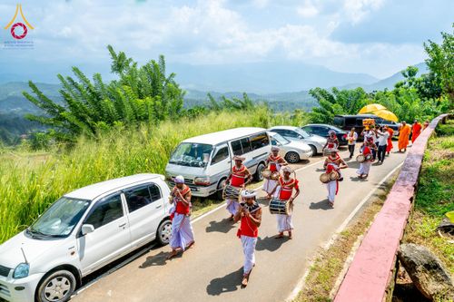 ภาพ No.175774:พิธีทอดผ้าป่าสมทบกฐิน ณ วัดอนุรุทธะอารนา เมืองมาตะเล ศรีลังกา โดยมูลนิธิธรรมกาย ในนามหลวงพ่อธัมมชโย วันที่ 7 พฤศจิกายน พ.ศ. 2567