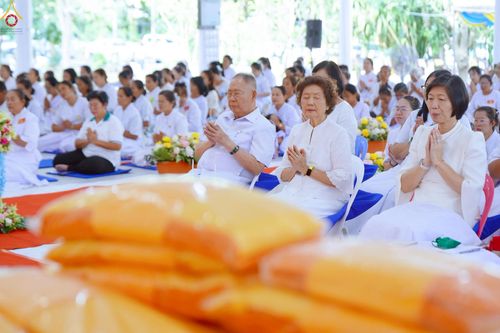 ภาพ No.271332:วันเสาร์ที่ 25 ตุลาคม พ.ศ. 2568 พิธีทอดกฐินสามัคคี เพื่อสมทบทุนสร้างศาลาปฏิบัติธรรม ณ ศูนย์ปฏิบัติธรรมจังหวัดบุรีรัมย์ ต.บ้านบัว อ.เมือง จังหวัดบุรีรัมย์