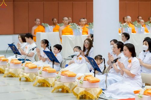 ภาพ No.228207:วันอาทิตย์ที่ 1 มิถุนายน พ.ศ.2568 พิธีถวายมหาสังฆทานพระ 100 รูป สโมสรซุปเปอร์คิดส์ ปีที่ 6 ณ ห้อง SPD 8 สภาธรรมกายสากล วัดพระธรรมกาย