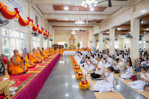 ภาพ No.102161:พิธีบรรพชาธรรมทายาท ในโครงการอุปสมบทหมู่ รุ่นบูชาธรรมมหาปูชนียาจารย์ ณ วัดเขาตะแบก อ.ศรีราชา จ.ชลบุรี วันเสาร์ที่ 9 ธันวาคม พ.ศ. 2566