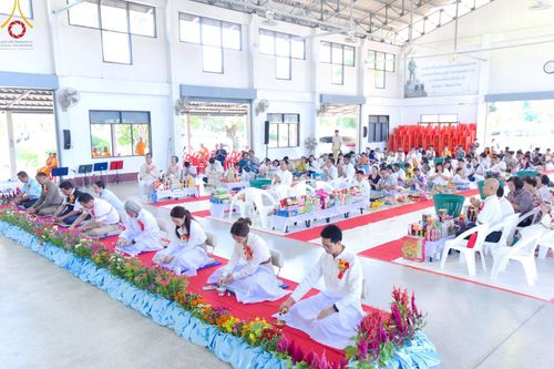 ภาพ No.217549:วันอาทิตย์ที่ 13 เมษายน พ.ศ. 2568 พิธีตักบาตรฉลองสามเณรใหม่ ศูนย์ปฏิบัติธรรมเขาคิชฌกูฏ โครงการบรรพชาสามเณรภาคฤดูร้อน