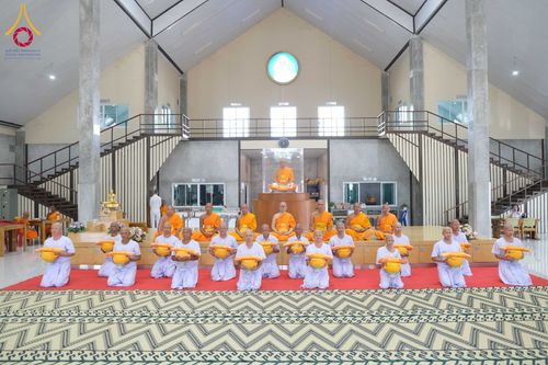 ภาพ No.315555:วันที่ 21 มีนาคม พ.ศ. 2569 โครงการอุปสมบทหมู ภาคฤดูร้อน ศูนย์อบรมเยาวชนนครปฐม อุปสมบท ณ พระอุโบสถ วัดลาดหญ้าไทร