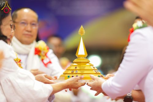 ภาพ No.329656:วันที่ 16 พฤษภาคม พ.ศ.2569 พิธีประดิษฐานพระประธาน และบรรจุพระบรมสารีริกธาตุ เนเธอร์เเลนด์