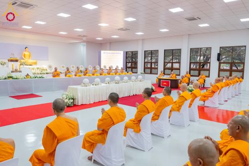 ภาพ No.294227:วันอาทิตย์ที่ 14 ธันวาคม พ.ศ.2568 พิธีเจริญพระพุทธมนต์สมโภชดวงแก้วลูกนิมิตเอก และดวงแก้วนิมิตปฏิบัติธรรม อัญเชิญประดิษฐาน  ณ วัดพระธรรมกายในประเทศสหรัฐอเมริกาและประเทศเยอรมนี 7 แห่ง ณ อาคารปลูกศรัทธา 2 วัดพระธรรมกาย