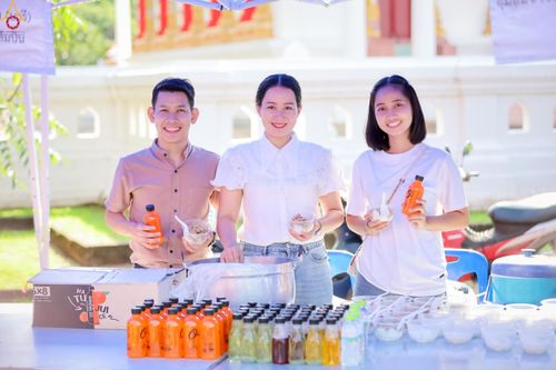 ภาพ No.258250:วันที่ 12 ตุลาคม พ.ศ. 2568 พิธีทอดกฐินสามัคคีทั่วไทย 30,000 วัด โดยคณะศิษยานุศิษย์ บูชาธรรม 81 ปี หลวงพ่อธัมมชโย ณ วัดวังทองวราราม อ.วังทอง จ.พิษณุโลก