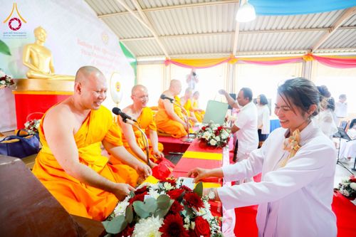 ภาพ No.176629:พิธีทอดกฐินแห่งทวีปแอฟริกา ณ วัดพระธรรมกายโจฮันเนสเบิร์ก สาธารณรัฐแอฟริกาใต้ วันอาทิตย์ที่ 20 ตุลาคม พ.ศ. 2567