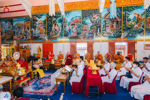 ภาพ No.168579:พิธีทอดกฐิน ณ วัดหนองหล่ม จ.เชียงใหม่ ในโครงการกฐินสามัคคีทั่วไทย 30,000 วัด บูชาธรรม 80 ปี หลวงพ่อธัมมชโย โดยคณะศิษยานุศิษย์วัดพระธรรมกาย วันที่ 23 ตุลาคม พ.ศ. 2567