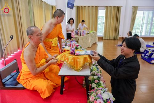 ภาพ No.183984:วันรวมพลังเด็กดี V-Star ผู้นำฟื้นฟูศีลธรรมโลก ประจำปี 2567 ณ ศูนย์ปฏิบัติธรรมลำปาง ต.บ้านเป้า อ.เมือง จ.ลำปาง วันที่ 26 พฤศจิกายน พ.ศ. 2567