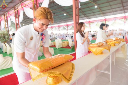 ภาพ No.91577:พิธีทอดผ้าป่า สร้างลานเอนกประสงค์พญานาค 4 ตระกูล จุดประทีปโคมลาน ถวายเป็นพุทธบูชา  สร้างความสว่างไสวให้กับแผ่นดินด้วยแสงธรรม วันอาทิตย์ที่ 29 ตุลาคม พ.ศ. 2566 ณ พุทธอุทยานนานาชาติ จังหวัดหนองคาย