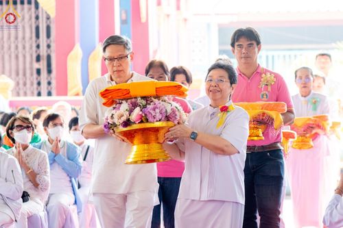 ภาพ No.199238:พิธีทอดผ้าป่าทำนุบำรุงศาสนสถาน ณ วัดลำพญา ตำบลลำพญา อำเภอบางเลน จังหวัดนครปฐม ในโครงการธรรมยาตรา กตัญญูบูชา มหาปูชนียาจารย์ พระมงคลเทพมุนี(สด จนฺทสโร) พระผู้ปราบมาร อนุสรณ์สถาน 7 แห่ง ปีที่ 13 วันที่ 21 มกราคม พ.ศ. 2568