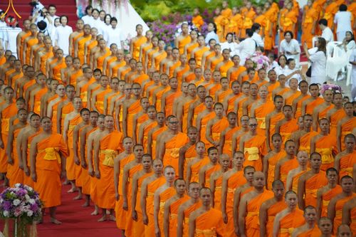 ภาพ No.153174:พิธีมุทิตาสักการะ พระภิกษุ-สามเณร ผู้สอบไล่ได้เปรียญธรรม ประโยค 1-2 ถึงประโยค ป.ธ.9 และบาลีศึกษา ประโยค1-2 ถึง บ.ศ.9 , พิธีมอบดวงแก้วสามเณรผู้ทรงบาลีไวยากรณ์ วัดพระธรรมกาย และ ศูนย์ส่งเสริมศีลธรรมในประเทศและต่างประเทศ วันอาทิตย์ที่ 8 กันยายน พ.ศ.2567