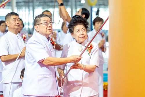 ภาพ No.238995:วันอาทิตย์ที่ 17 สิงหาคม พ.ศ. 2568 งานบุญวันอาทิตย์ พิธีจุดเทียนใจ ไฟนิรันด์ อนันตชัย ณ วัดพระธรรมกาย จ.ปทุมธานี