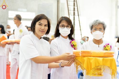 ภาพ No.86027:งานบุญครบรอบ 12 ปี ณ ศูนย์อบรมเยาวชนนครปฐม วันเสาร์ ที่ 19 สิงหาคม พ.ศ. 2566 พิธีทอดผ้าป่าบำรุงศูนย์ และพิธีเจริญพระพุทธมนต์ ฉลองหอฉันคุณยายฯ ประธานสงฆ์  พระมหาคมสัน  ธมฺมาสนฺโน ประธานบุญพิธี กัลฯสุนทรินทร์  จันทนา และคณะเจ้าภาพจังหวัดนครปฐม