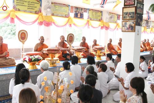 ภาพ No.168298:พิธีทอดกฐิน ณ วัดน้ำพุ จ.นครราชสีมา ในโครงการกฐินสามัคคีทั่วไทย 30,000 วัด บูชาธรรม 80 ปี หลวงพ่อธัมมชโย โดยคณะศิษยานุศิษย์วัดพระธรรมกาย วันที่ 20 ตุลาคม พ.ศ. 2567