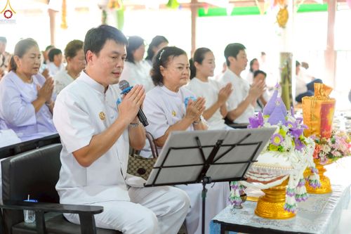 ภาพ No.255913:วันที่ 15 ตุลาคม พ.ศ. 2568 พิธีทอดกฐินสามัคคีทั่วไทย 30,000 วัด โดยคณะศิษยานุศิษย์ บูชาธรรม 81 ปี หลวงพ่อธัมมชโย ณ วัดราษฎร์สามัคคี ต.วังหมัน อ.วัดสิงห์ จ.ชัยนาท