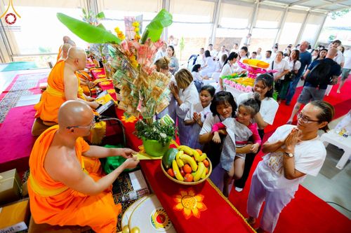 ภาพ No.94361:พิธีทอดกฐินสามัคคี วัดพระธรรมกายโจฮันเนสเบิร์ก ประเทศสาธารณรัฐแอฟริกาใต้ ในวันอาทิตย์ที่ 12 พฤศจิกายน พ.ศ. 2566