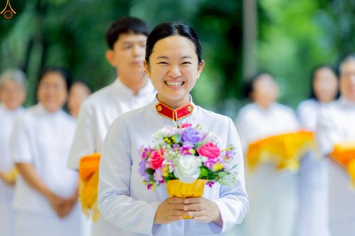 ภาพ No.227340:วันเสาร์ที่ 31 พฤษภาคม พ.ศ. 2568 พิธีเวียนประทักษิณรอบพระอุโบสถ ในพิธีอุปสมบท สามเณรเตรียม DCI รุ่นที่ 22 ณ อุโบสถพระไตรปิฎก วัดพระธรรมกาย