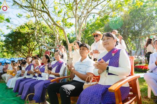 ภาพ No.95514:ปฐมกฐินศูนย์ปฏิบัติธรรมแก้วภูเรือ เพื่อสร้าง "มหาวิหาร" ณ ศูนย์ปฏิบัติธรรมแก้วภูเรือ อ.ภูเรือ จ.เลย วันเสาร์ที่ 18 พฤศจิกายน พ.ศ. 2566