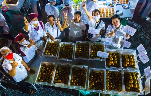 ภาพ No.109157:พิธีถวายภัตตาหารเป็นสังฆทาน แด่คณะพระธรรมยาตราฯ วันที่ 10 มกราคม พ.ศ. 2567 ณ อนุสรณ์สถานคลองบางนางแท่น อ.สามพราน จ.นครปฐม