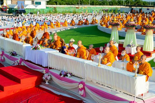 ภาพ No.211607:วันอาทิตย์ที่ 16 มีนาคม พ.ศ. 2568 พิธีอัญเชิญพระบรมสารีริกธาตุ ประดิษฐาน ณ ปทุมเจดีย์ ศูนย์อบรมเยาวชนปัตตานี