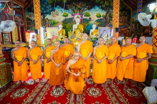 ภาพ No.165879:พิธีทอดกฐิน ณ วัดม่วงโตน ตำบลเหล่ายาว อำเภอบ้านโฮ่ง จังหวัดลำพูน ในโครงการกฐินสามัคคีทั่วไทย 30,000 วัด บูชาธรรม 80 ปี หลวงพ่อธัมมชโย โดยคณะศิษยานุศิษย์วัดพระธรรมกาย วันที่ 20 ตุลาคม พ.ศ. 2567