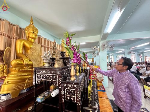 ภาพ No.163256:โครงการกฐินสามัคคีทั่วไทย 30,000 วัด บูชาธรรม 80 ปี หลวงพ่อธัมมชโย โดย คณะศิษยานุศิษย์วัดพระธรรมกาย ณ วัดประดิษฐ์ธรรม จ.สระบุรี วันที่ 19 ตุลาคม พ.ศ. 2567