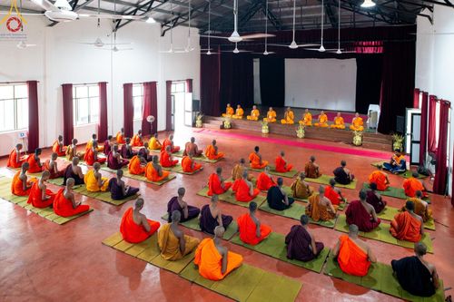 ภาพ No.139837:PhotoStory มหาศรัทธา ธรรมยาตราศรีลังกา EP.2 พิธีเปิดโครงการสยาม-ลังกา ธรรมยาตรา ฉลองเทศกาลวิสาขบูชาแห่งชาติ ศรีลังกา บูชาธรรม 80 ปีหลวงพ่อธัมมชโย เมื่อวันที่ 17 พฤษภาคม พ.ศ. 2567