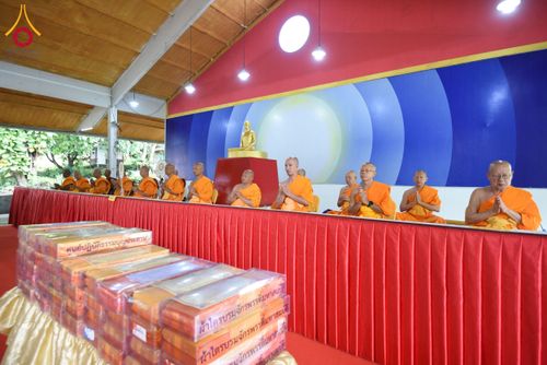 ภาพ No.166314:พิธีทอดกฐิน ณ ศูนย์ปฏิบัติธรรมบุญประสาน ในโครงการกฐินสามัคคีทั่วไทย 30,000 วัด บูชาธรรม 80 ปี หลวงพ่อธัมมชโย โดยคณะศิษยานุศิษย์วัดพระธรรมกาย วันที่ 19 ตุลาคม พ.ศ. 2567