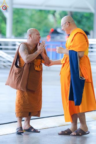 ภาพ No.146760:การต้อนรับพระสังฆาธิการ 2,000 กว่าวัดทั่วประเทศ และพิธีบูชาข้าวพระ เนื่องในวันสมาธิโลก วันอาทิตย์ที่ 4 สิงหาคม พ.ศ. 2567 ณ สภาธรรมกายสากล วัดพระธรรมกาย