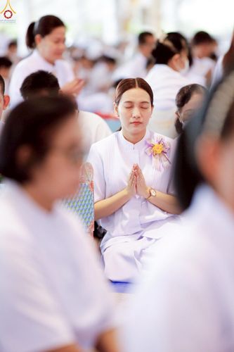 ภาพ No.263878:วันอาทิตย์ที่ 2 พฤศจิกายน พ.ศ. 2568 พิธีตักบาตรอาทิตย์ต้นเดือน ณ บ้านแก้วเรือนทองคุณยายฯ วัดพระธรรมกาย