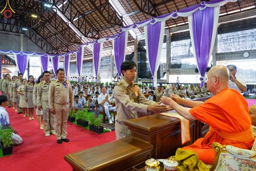 ภาพ No.125611:พิธีมอบโล่และทุนการศึกษา โครงการโรงเรียนส่งเสริมศีลธรรม  "นักบุญขุนเขา" ครั้งที่ ๒ ณ อาคารธรรมสภา วัดบ้านขุน ตำบลบ่อหลวง อำเภอฮอด จังหวัดเชียงใหม่ วันอังคารที่ ๒๗ กุมภาพันธ์ พ.ศ.๒๕๖๗