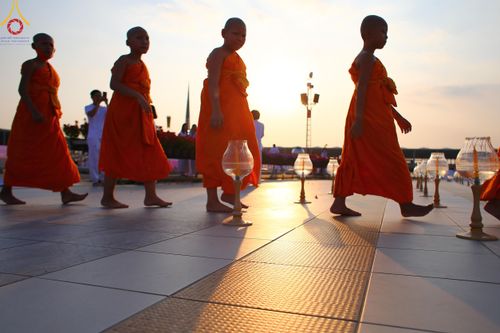 ภาพ No.124734:พิธีเวียนประทักษิณและจุดมาฆประทีป ในวันมาฆบูชา เสาร์ที่ 24 กุมภาพันธ์ พ.ศ. 2567 ณ พระมหาธรรมกายเจดีย์ วัดพระธรรมกาย