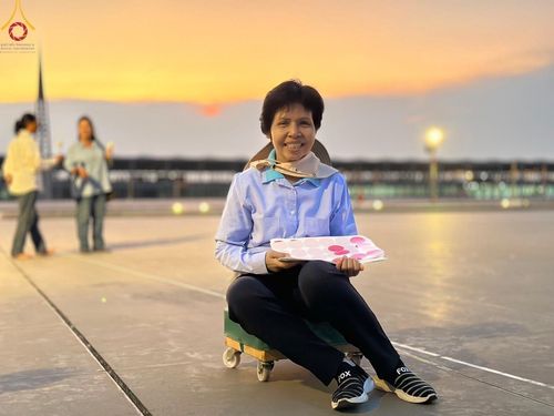 ภาพ No.61321:V.36 ทุ่มเทเพื่อพ่อ 80 ปี ภาพการเตรียมงานของหน่วยงานต่างๆ เพื่อพิธีฉลองอายุวัฒนมงคล 80 ปี หลวงพ่อธัมมชโย และรับถวายมหาสังฆทาน 10,000 กว่าวัดทั่วประเทศ ในวันคุ้มครองโลก จันทร์ที่ 22 เมษายน พ.ศ.2567