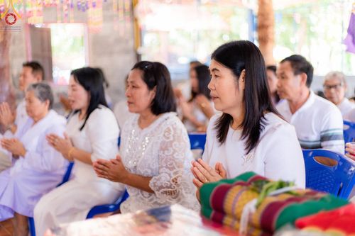 ภาพ No.166087:พิธีทอดกฐิน ณ ที่พักสงฆ์นาเจริญ(คุ้มเกษม) จ.อุบลราชธานี ในโครงการกฐินสามัคคีทั่วไทย 30,000 วัด บูชาธรรม 80 ปี หลวงพ่อธัมมชโย โดยคณะศิษยานุศิษย์วัดพระธรรมกาย วันที่ 20 ตุลาคม พ.ศ. 2567