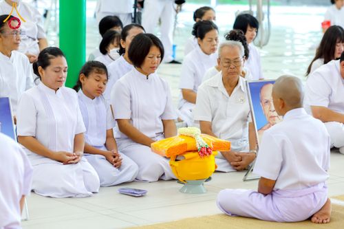 ภาพ No.256167:วันที่ 4 ตุลาคม พ.ศ. 2568 พิธีบรรพชาอุปสมบท  โครงการอุปสมบทหมู่บูชาธรรม 141 ปี  พระมงคลเทพมุนี (สด จนฺทสโร) ณ โบสถ์พระไตรปิฏก วัดพระธรรมกาย จ.ปทุมธานี