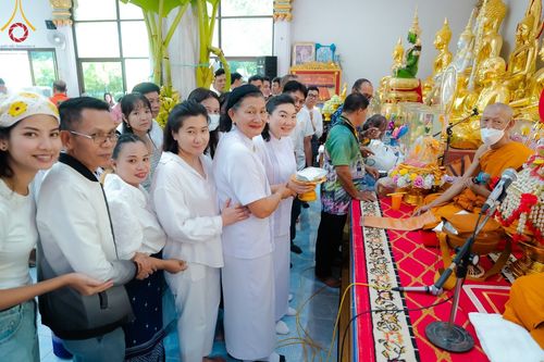 ภาพ No.169466:พิธีทอดกฐิน ณ วัดถ้ำเจริญธรรม จ.กาญจนบุรี ในโครงการกฐินสามัคคีทั่วไทย 30,000 วัด บูชาธรรม 80 ปี หลวงพ่อธัมมชโย โดยคณะศิษยานุศิษย์วัดพระธรรมกาย วันที่ 20 ตุลาคม พ.ศ. 2567