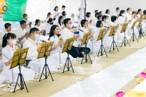 ภาพ No.116479:พิธีถวายภัตตาหารเป็นสังฆทาน แด่คณะพระธรรมยาตรา ปีที่ 12 วันที่ 22 มกราคม พ.ศ. 2567 ณ อนุสรณ์สถานบางนางแท่น จ.นครปฐม